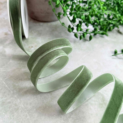 Hunter Green Velvet Ribbon - Various Widths | 3 Meter Roll - Winterberries