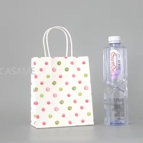 Colour Dot Gift Bag - Winterberries
