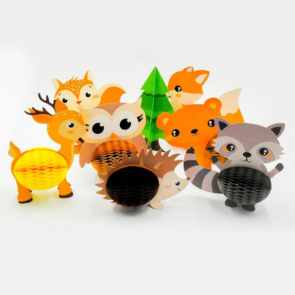 x7 Woodland Honeycomb Ornaments - Winterberries