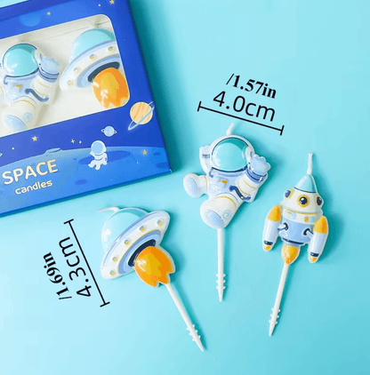 x3 Astronaut Candles - Winterberries