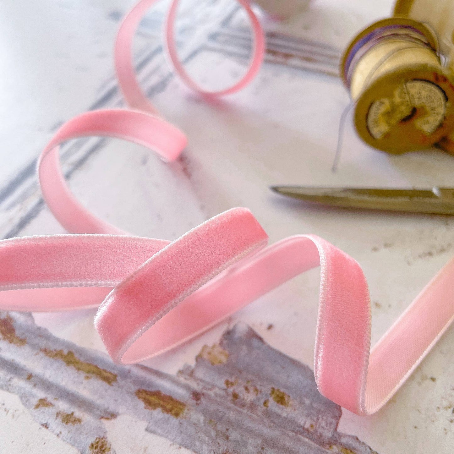 Pink Velvet Ribbon 9mm  - 3 Meter Roll - Winterberries
