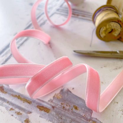 Pink Velvet Ribbon 9mm  - 3 Meter Roll - Winterberries