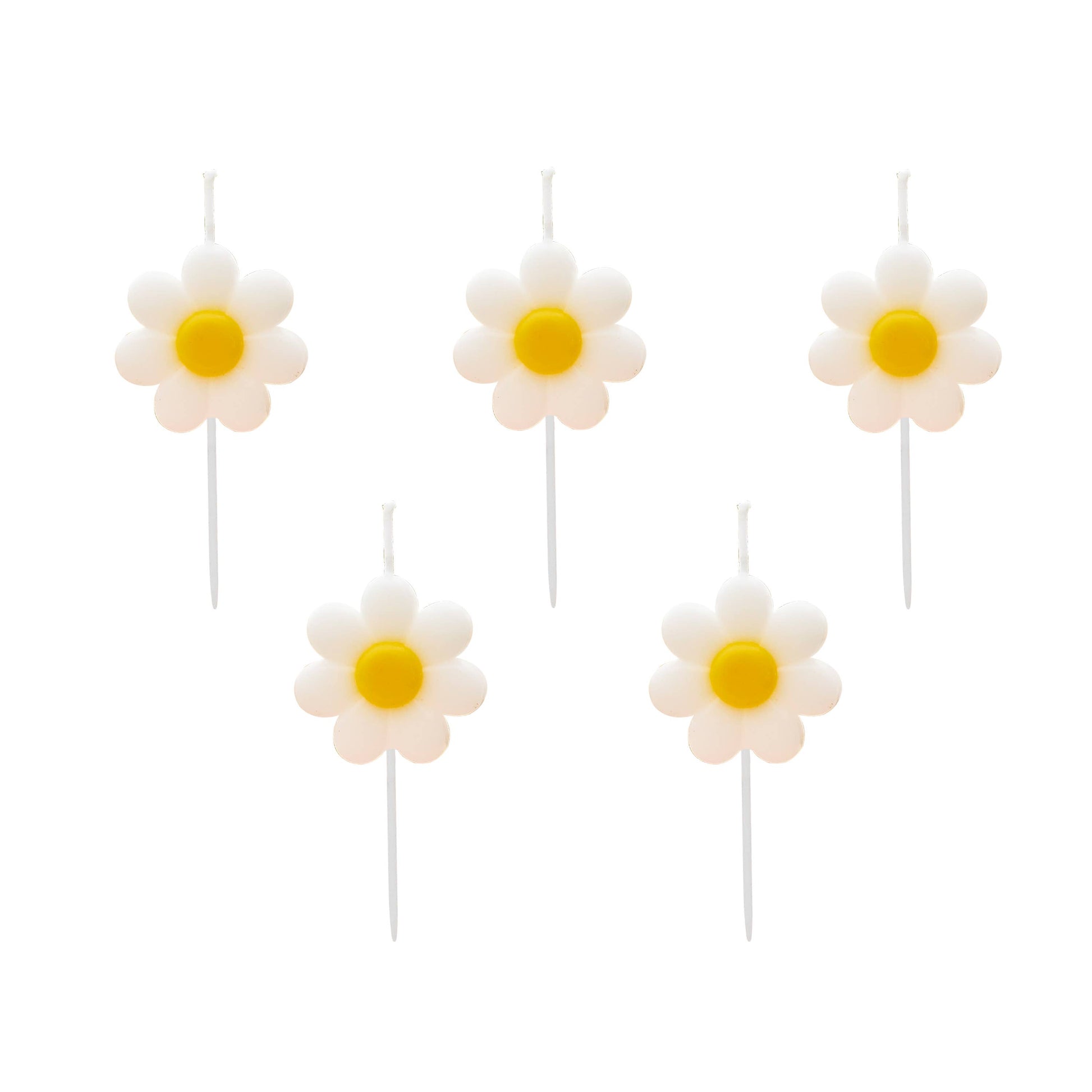 Daisy Shaped Candles - Pack of 5 - Winterberries