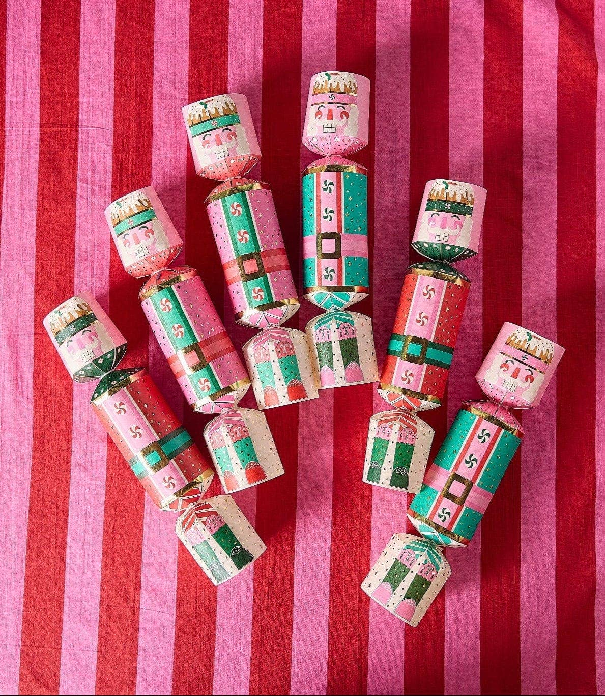 CHRISTMAS NUTCRACKER HOLIDAY CRACKER (SET OF 6)