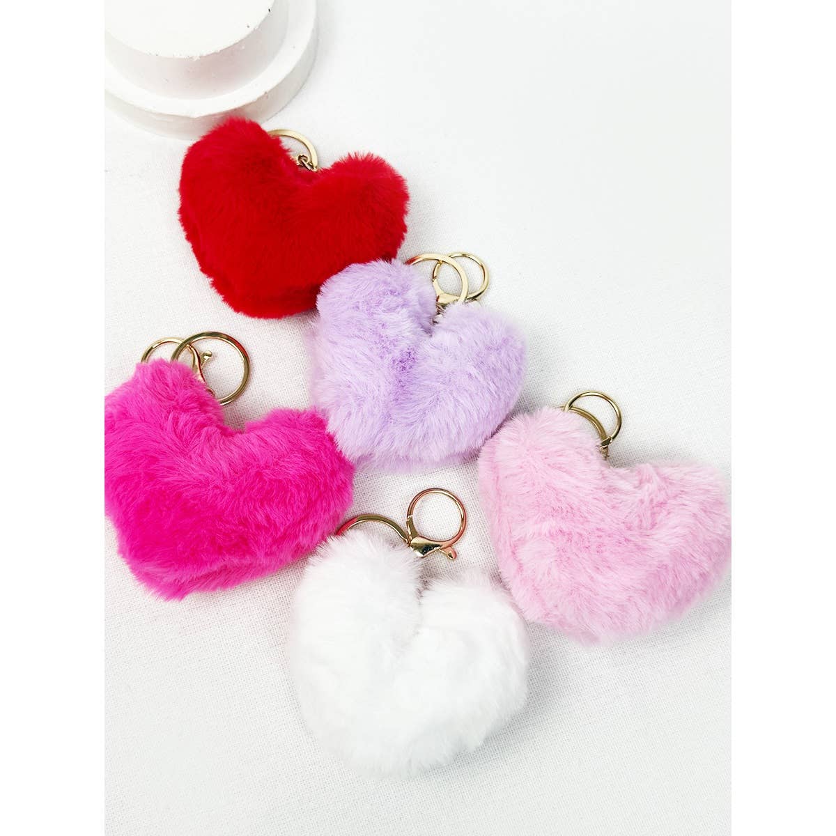 HEART SHAPE FAUX FUR POM POM KEYRING - Winterberries