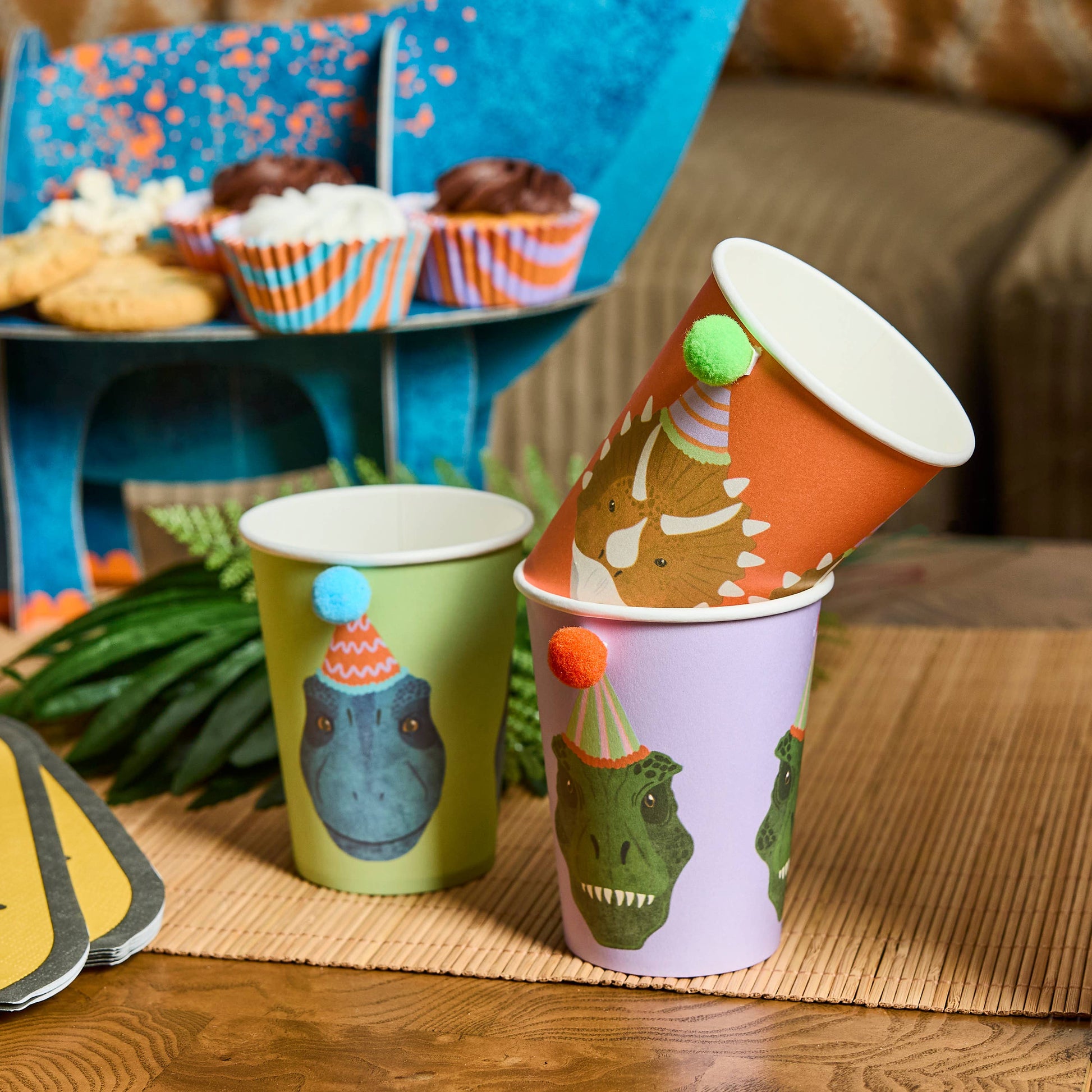 X6 DINOSAUR POM POM PAPER CUPS - Winterberries