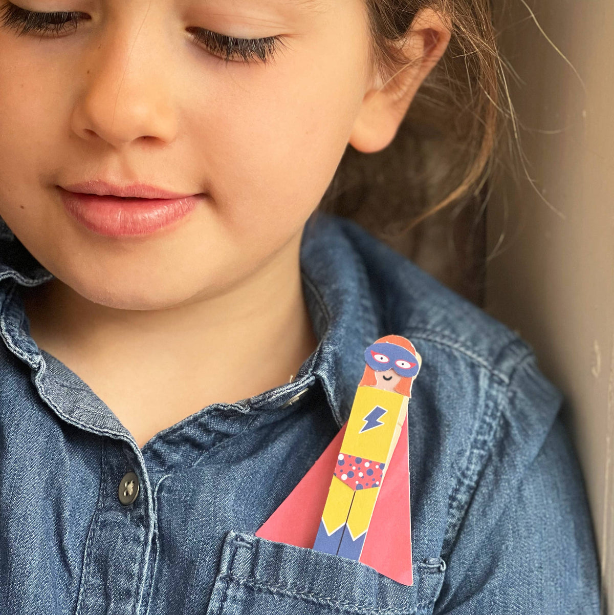 MAKE YOUR OWN SUPERHERO PEG DOLL