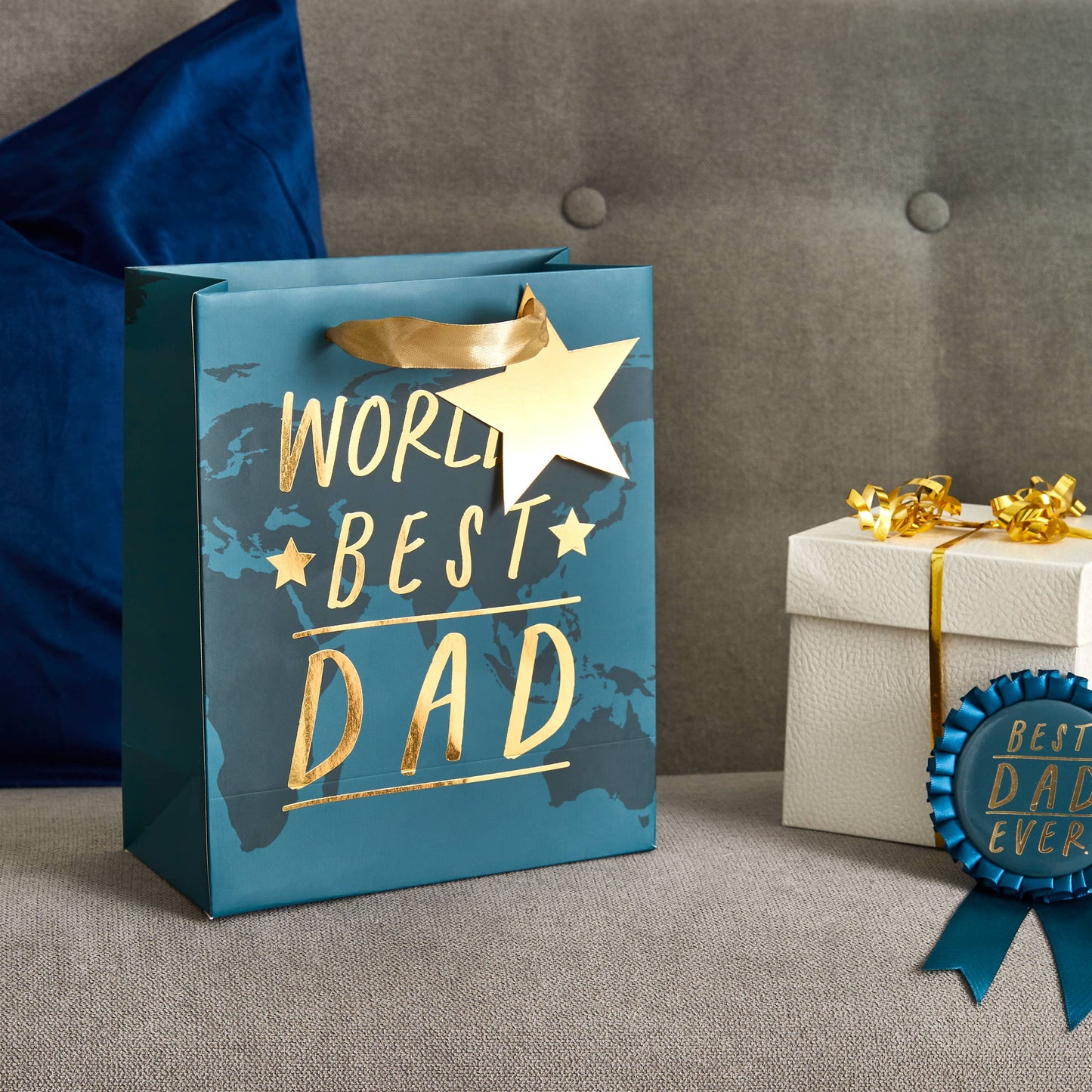 World's Best Dad Gift Bag 1 Pack - Winterberries