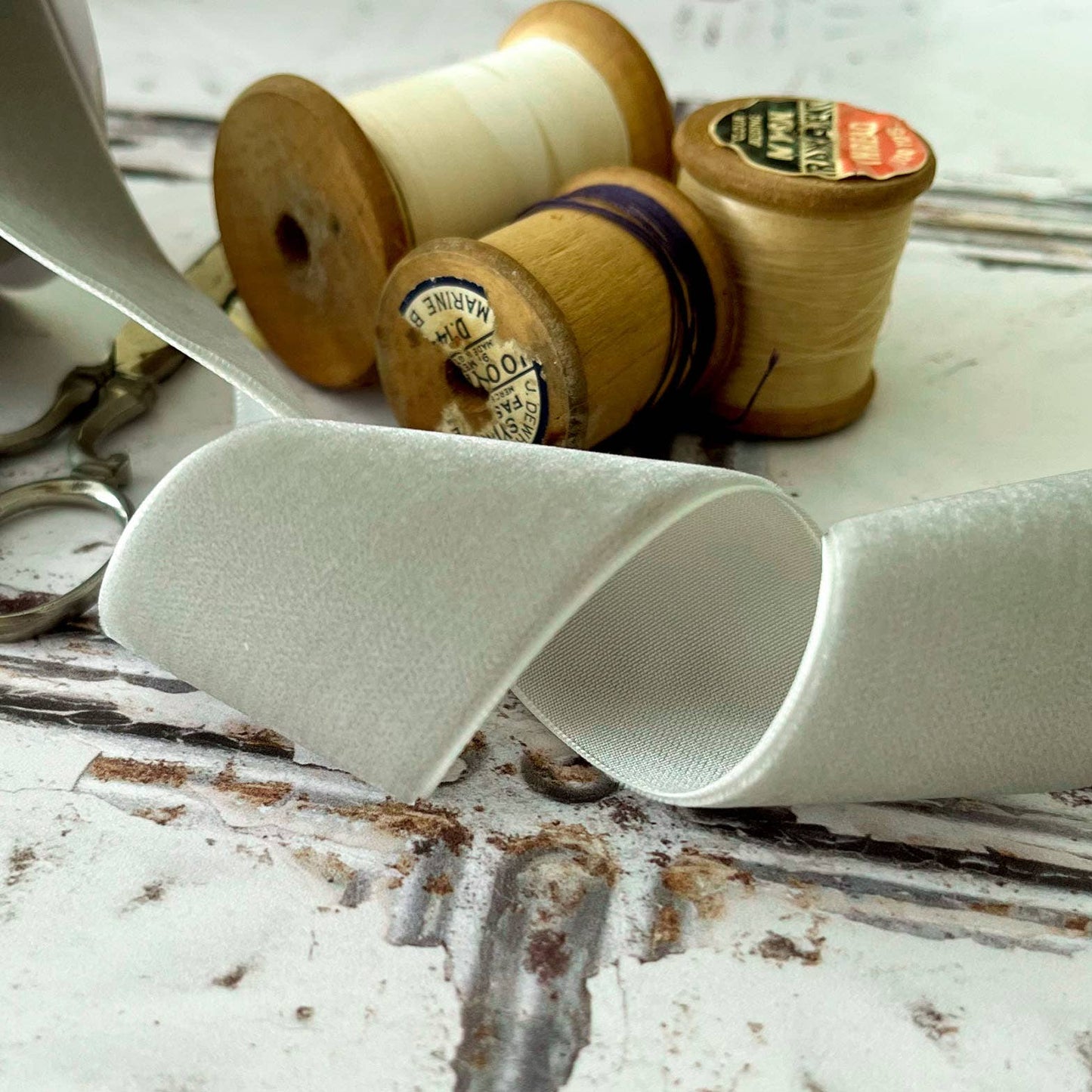 Silver Grey Velvet Ribbon 38mm  - 3 Meter roll - Winterberries