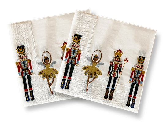 x16 NUTCRACKER PAPER NAPKINS - Winterberries