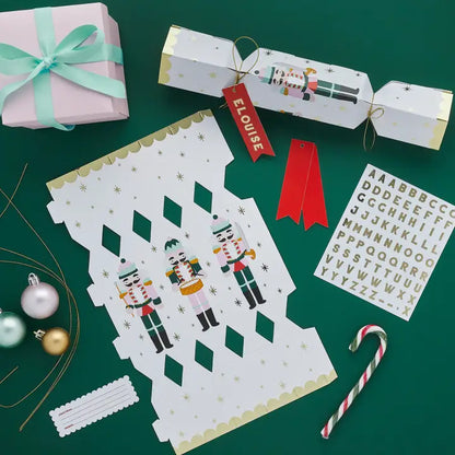 x6 DIY Nut'cracker Kit - Winterberries